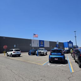Exterior photo of Walmart Supercenter - Oklahoma City, Oklahoma Exterior photo of Walmart Supercenter - Oklahoma City, Oklahoma