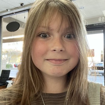 Salon J & J - Shag haircut with wispy bangs. - Hair Salons Near Me - Orangevale, California Salon J & J - Shag haircut with wispy bangs. - Hair Salons Near Me - Orangevale, California