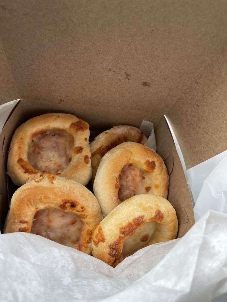 ELM ST BAKERY Updated September 2024 99 Photos & 99 Reviews 173