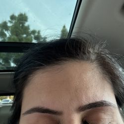 Threading Lounge - I came here and the lady from Iran mess up my brows I'm so mad I one recommended her im so upset