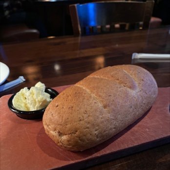 LongHorn Steakhouse - Complimentary bread - Steakhouses Near Me - Shelton, Connecticut LongHorn Steakhouse - Complimentary bread - Steakhouses Near Me - Shelton, Connecticut