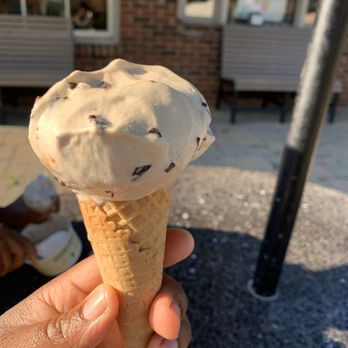Johnson's Real Ice Cream - Peanut butter ice cream - Ice Cream & Frozen Yogurt Near Me - Bexley, Ohio Johnson's Real Ice Cream - Peanut butter ice cream - Ice Cream & Frozen Yogurt Near Me - Bexley, Ohio