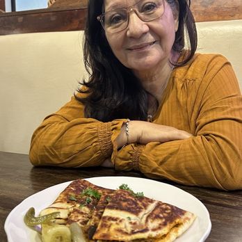 Green Land Restaurant - Middle Eastern Near Me - Temple Terrace, Florida