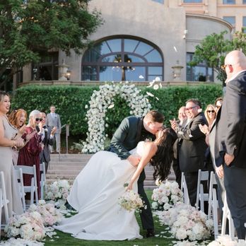 Dee Lee Designs - Wedding Planning Near Me