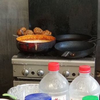 Lo Banh Cuon - Hm... doesn't look clean - Vietnamese Near Me - San Jose, California