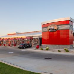 Tommy's Express® Car Wash