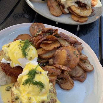 Toast - Crab Cake Benedict Chicken-Fried Chicken - Breakfast & Brunch Near Me - Temecula, California Toast - Crab Cake Benedict Chicken-Fried Chicken - Breakfast & Brunch Near Me - Temecula, California