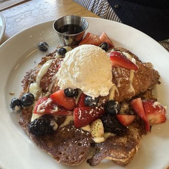 Bloom - Croissant French Toast - American Near Me - Santa Clara, California