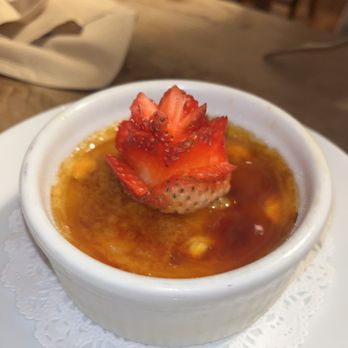Risibisi - Pistachio crème brûlée - Italian Near Me - Petaluma, California Risibisi - Pistachio crème brûlée - Italian Near Me - Petaluma, California