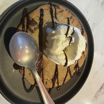 General Admission - COOKIE A LA MODE - Sports Bars Near Me - Las Vegas, Nevada General Admission - COOKIE A LA MODE - Sports Bars Near Me - Las Vegas, Nevada