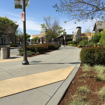 Kent Station - Road that goes through Kent Station. - Shopping Centers Near Me - Kent, Washington
