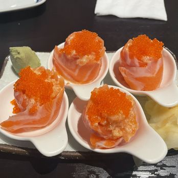 One Piece Sushi - Salmon Cup Cake ( 2 pieces ) - Japanese Near Me - Millbrae, California