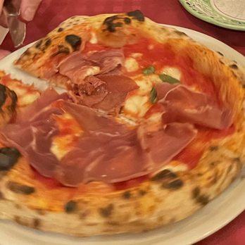 Restaurant Spaccanapoli Da Daniele - Italian Near Me - Barcelona, B Restaurant Spaccanapoli Da Daniele - Italian Near Me - Barcelona, B