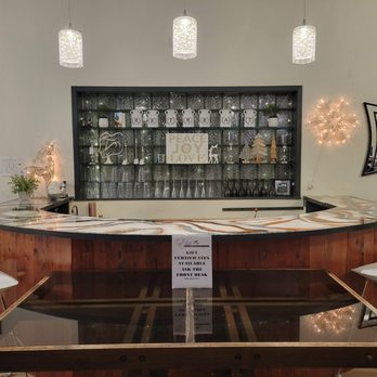 Elite Retreat - Hair Salons Near Me - Klamath Falls, Oregon Elite Retreat - Hair Salons Near Me - Klamath Falls, Oregon