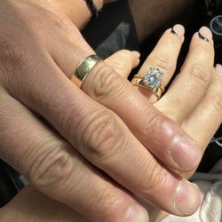 Azar Jewelers - Custom bands, custom rings, satisfied customers.