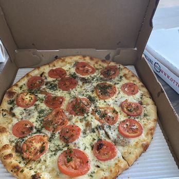 OTTO - Margherita pizza - Pizza Near Me - Weymouth, Massachusetts OTTO - Margherita pizza - Pizza Near Me - Weymouth, Massachusetts