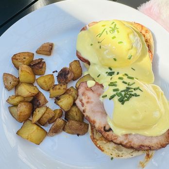 Perch Neighborhood Kitchen - Perch Benedict - Coffee & Tea Near Me - Sioux Falls, South Dakota Perch Neighborhood Kitchen - Perch Benedict - Coffee & Tea Near Me - Sioux Falls, South Dakota