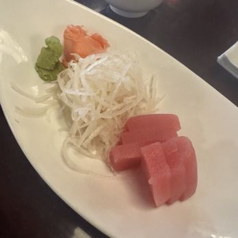 Sunny's Sushi - Tuna Sashimi - Sushi Bars Near Me - El Paso, Texas