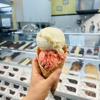 Kilwins - Ice Cream & Frozen Yogurt Near Me - Philadelphia, Pennsylvania Kilwins - Ice Cream & Frozen Yogurt Near Me - Philadelphia, Pennsylvania