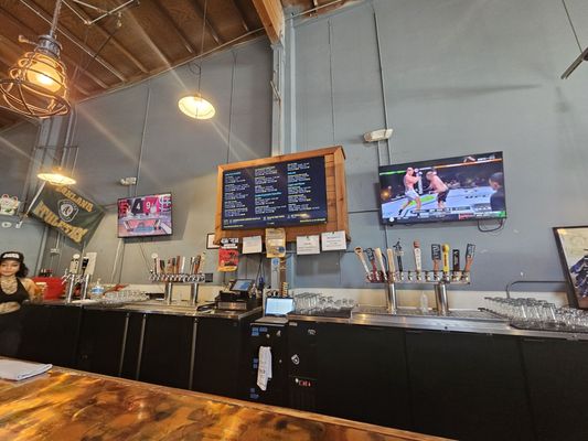 Three Sheets Craft Beer Bar by null
