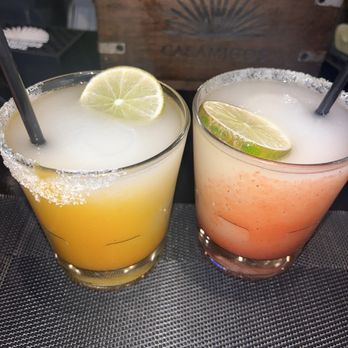 Mi Dia From Scratch - Margaritas mango with strawberry swirl - Tex-Mex Near Me - Flower Mound, Texas
