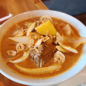 Jatujak - Panang Curry with Beef - Food Delivery Services Near Me - Toronto, Ontario