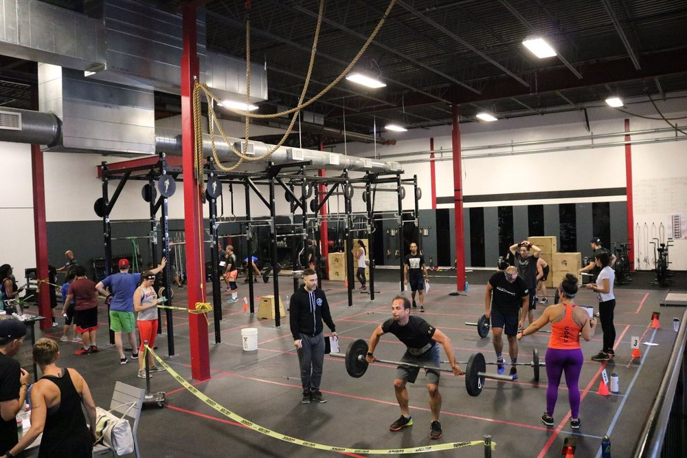 CrossFit Boston Iron & Grit Logo