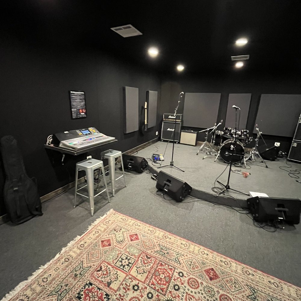 PA Rehearsal Studios - Recording & Rehearsal Studios Near Me - Reseda, California PA Rehearsal Studios - Recording & Rehearsal Studios Near Me - Reseda, California