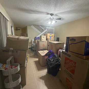Level Up Moving - Movers Near Me - Hollywood, Florida Level Up Moving - Movers Near Me - Hollywood, Florida