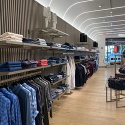 Peter Millar - Checking out this store