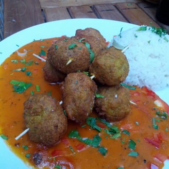 Das Reiskorn - The lentil kofta dish. Excellently paired with the stuffed peppers. - International Near Me - Stuttgart, BW