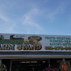 LA CORTE FARM STAND