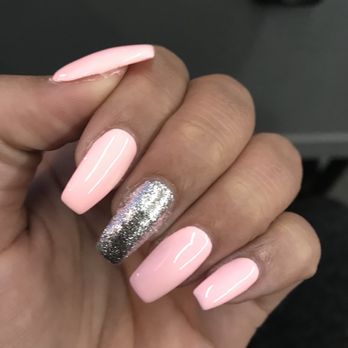 Arete Beauty Spa - Nail Salons Near Me - Flushing, New York