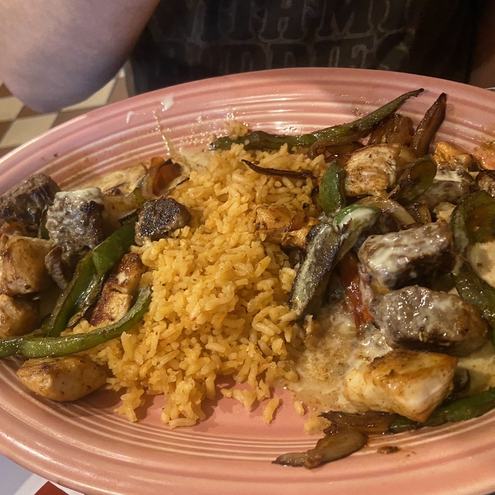 La Tolteca - 141. Brochettes - chickens and steak - Mexican Near Me - Williamsburg, Virginia La Tolteca - 141. Brochettes - chickens and steak - Mexican Near Me - Williamsburg, Virginia