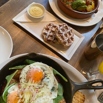Medina Cafe - Top: Paella, Bottom: frittata - Breakfast & Brunch Near Me - Vancouver, British Columbia