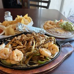 Alma's - Chicken and shrimp fajitas with chips and salsa