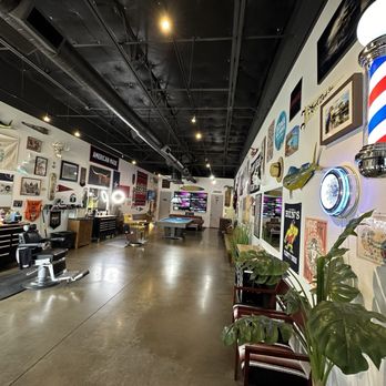 Leo’s Barber Shack - Inside - Barbers Near Me - Flower Mound, Texas Leo’s Barber Shack - Inside - Barbers Near Me - Flower Mound, Texas