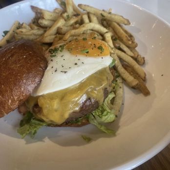 The Carving Board - Burger - Cafes Near Me - Tarzana, California