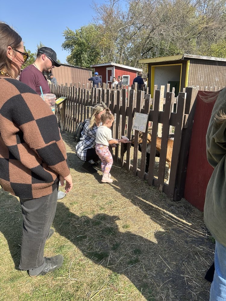 FALL HARVEST ORCHARD - Updated September 2025 - 30 Photos & 25 Reviews ...