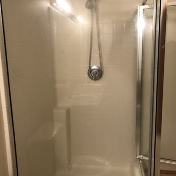 Pro Flooring - Flooring Near Me - Tukwila, Washington Pro Flooring - Flooring Near Me - Tukwila, Washington