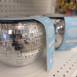 Five Below