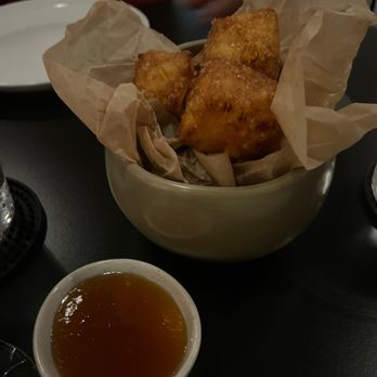 Eating House - Fried cheese with pineapple - Beer, Wine & Spirits Near Me - Miami, Florida Eating House - Fried cheese with pineapple - Beer, Wine & Spirits Near Me - Miami, Florida
