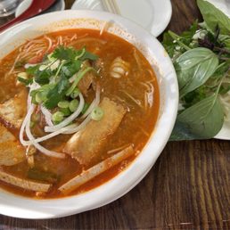 Bun Rieu
