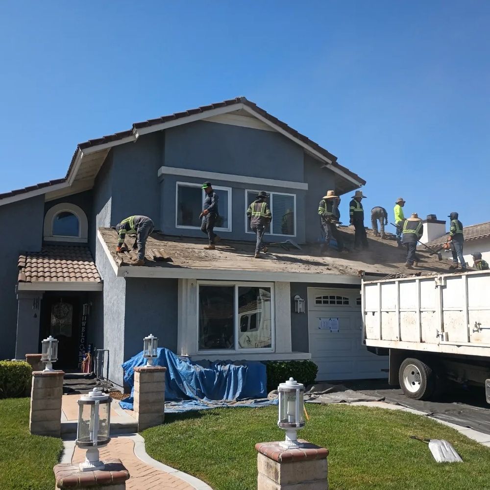 Slide of SoCal Roofing Services