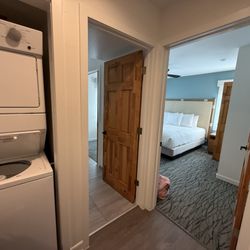 WorldMark Big Bear - Washer/Dryer multiple access to bedroom