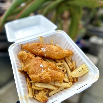 Hook Fish - Fish and Chips - Seafood Near Me - San Francisco, California