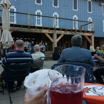 Blue Barn Winery - Lovely outdoor patio! - Wineries Near Me - Wooster, Ohio