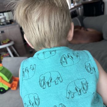 V's Barbershop CityScape - Barbers Near Me - Phoenix, Arizona V's Barbershop CityScape - Barbers Near Me - Phoenix, Arizona