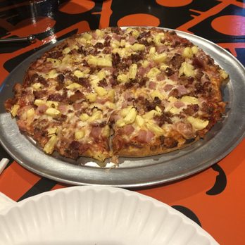 Cardinal Pizza - Pizza Near Me - Westerville, Ohio Cardinal Pizza - Pizza Near Me - Westerville, Ohio
