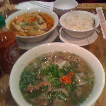 Mien Tay - Mekong catfish spicy soup and a huge Pho Dac Biet - Vietnamese Near Me - London, XGL Mien Tay - Mekong catfish spicy soup and a huge Pho Dac Biet - Vietnamese Near Me - London, XGL